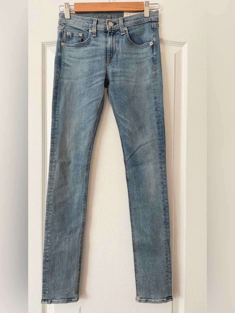 rag & bone Women's Light Wash Skinny Jeans Size 26 NWT
